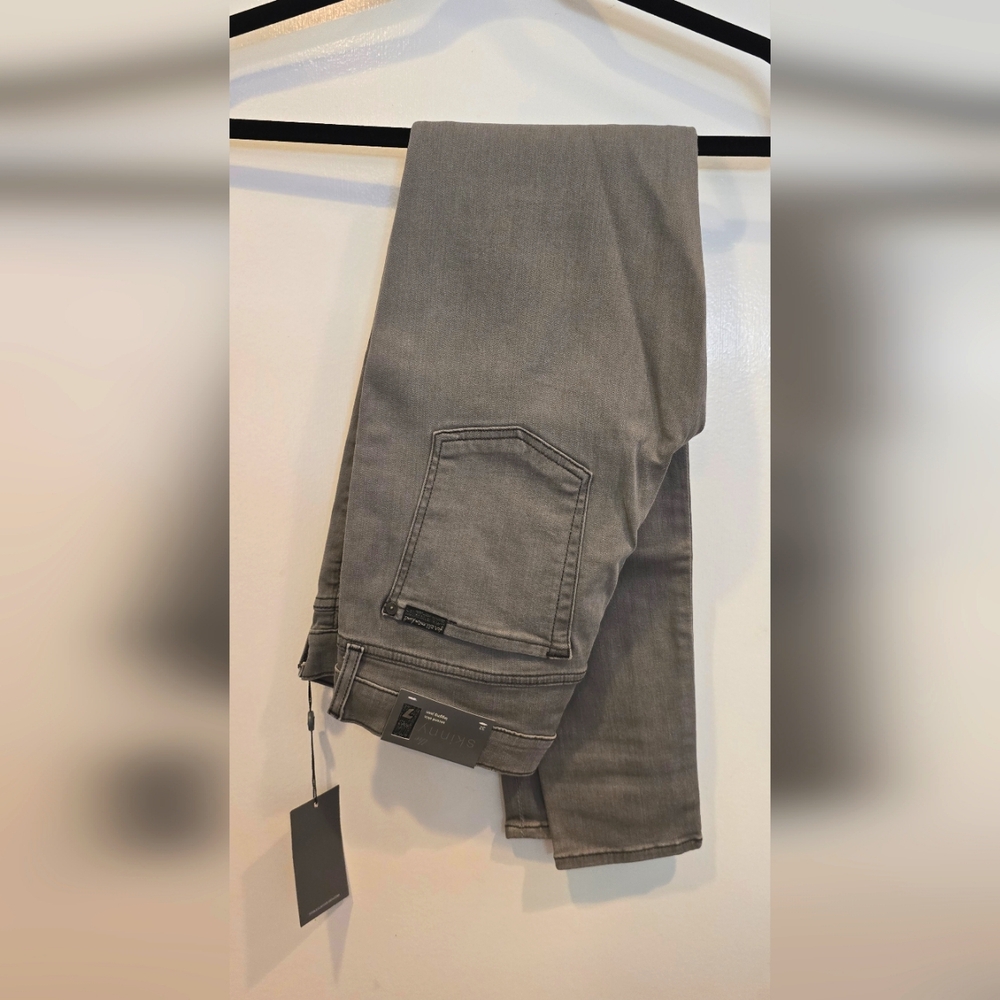NWT 7 for All Mankind second skin legging Jean size 32